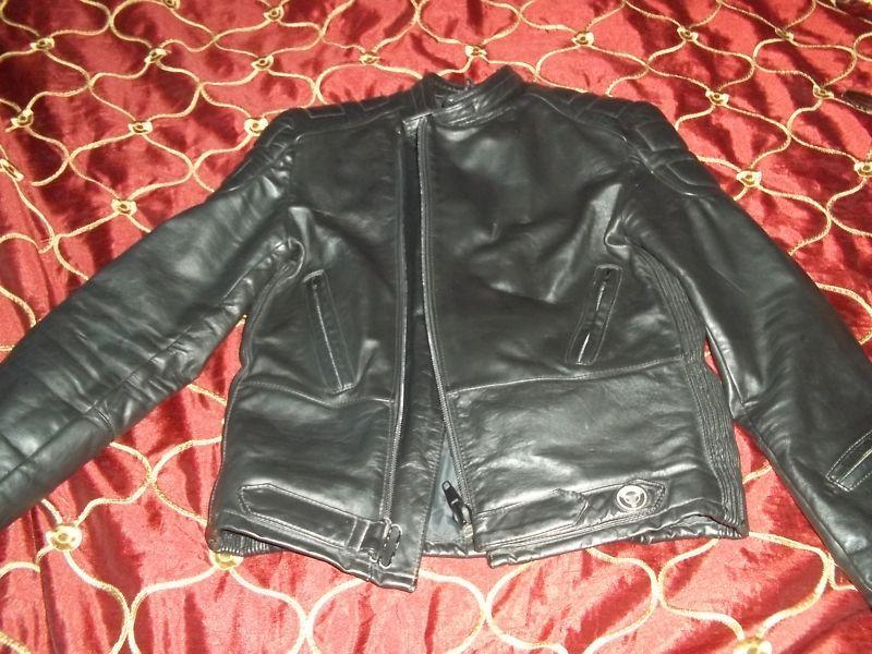 Excellent drospo taurus black leather padded jacket condition is perfect sz40