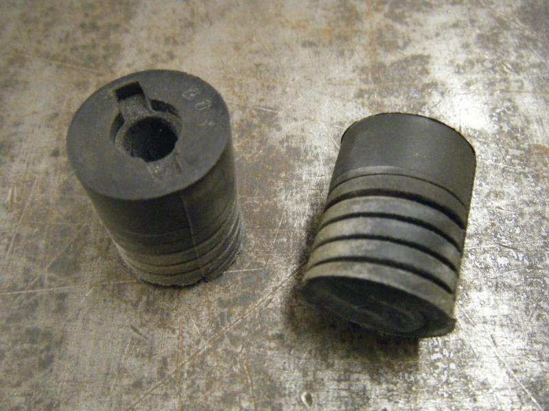 Buy 97 LEXUS ES300 HOOD RUBBER STOPS 1 in Fertile, Iowa, US, for US 5.99