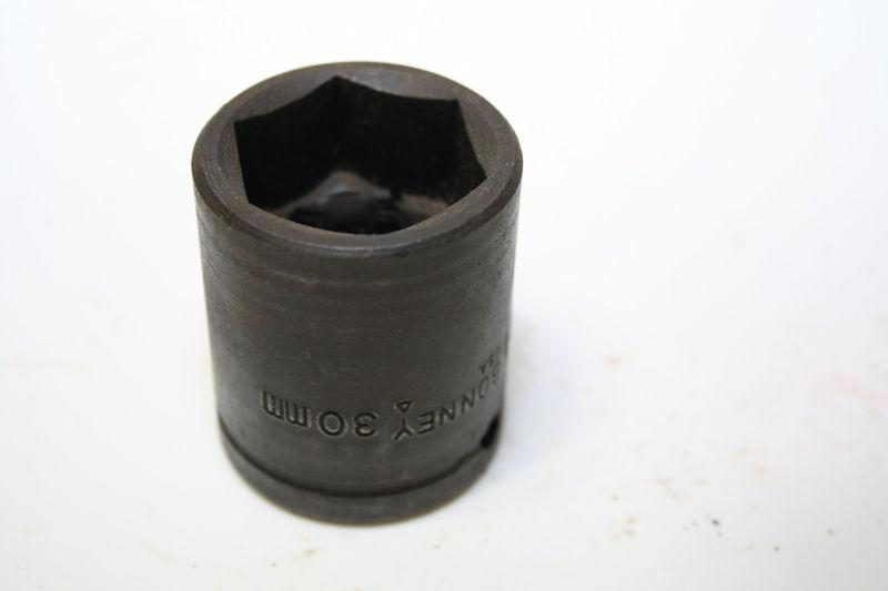 Bonney 1/2 inch drive impact socket metric pa-30m 30 mm  little or no use