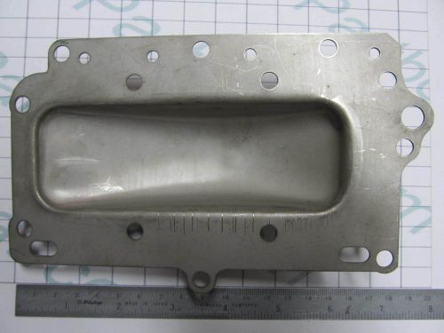 Omc 306165 inner exhaust cover evinrude johnson 18/20/25hp vintage
