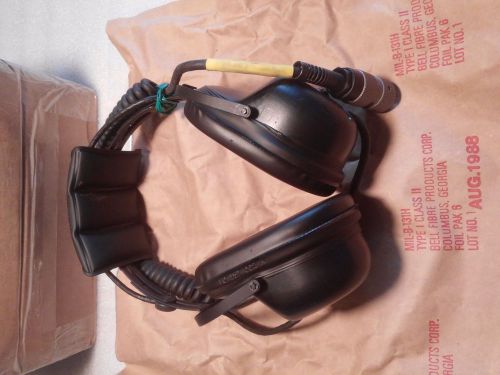 Vintage warbird aircraft crew headset, fscm16575, he-251-002