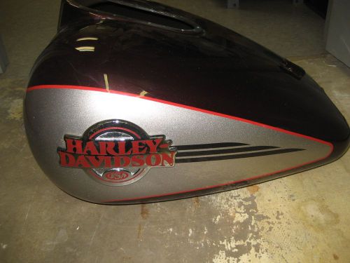 Harley-davidson fuel tank from 2007 flhtcu, low miles, missing right emblem
