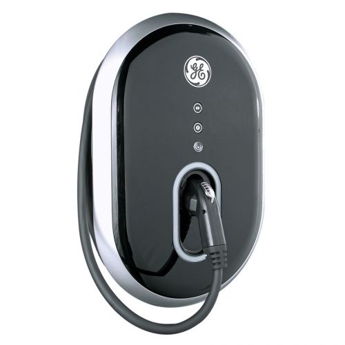Ge wattstation wall mount level 2 30-amp single electric car charger (plug-in)