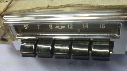 Used oem am 12v push button radio 1955 1956 belair nomad sedan delivery 150 210