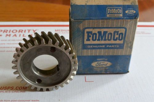 Nos  ford  engine crankshaft gear 29 tooth 3.400 od.1.38 bore 3/16 key 7/8 wide