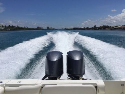 Twin pair of 2010 yamaha outboards f350xca v8 350+hp 25&#034; shafts dealer trade