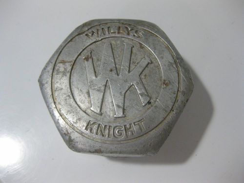 Vintage 1910&#039;s 1920&#039;s willys knight-  grease cap for tire / wheel center