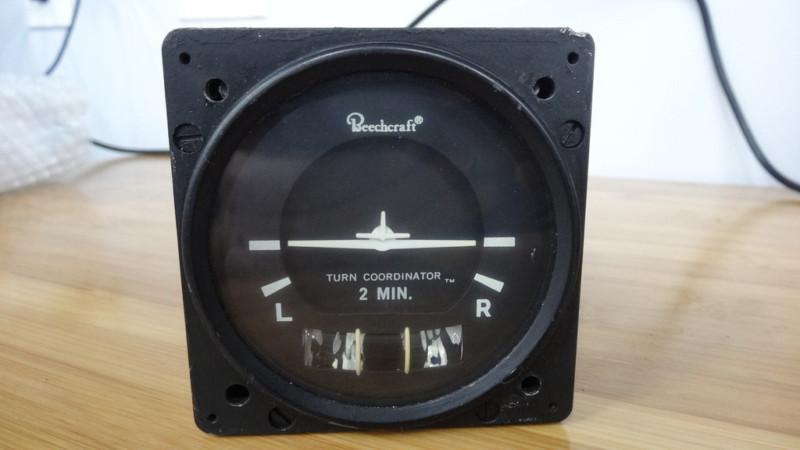 Beechcraft 2 min rate of turn gyro indicator 28vdc brittain industries bonanza