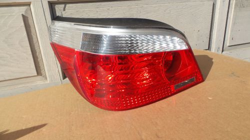 Bmw oem e60 e61 530i rear left l side brake taillight tail light lamp