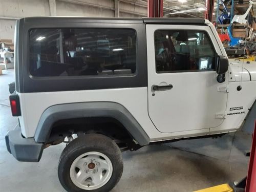 Jeep JK Wrangler OEM 3.6L V6 Throttle Body 05184349AC 2012-2017 124150, US $66.54, image 11