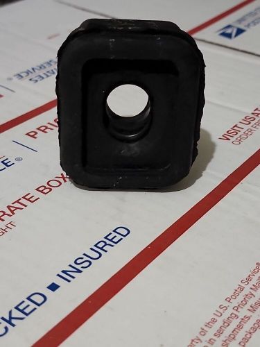 NOS 1955-1972 CHEVROLET GMC TRUCK REAR LOWER ENGINE MOUNT GM # 3789949, US $24.99, image 4