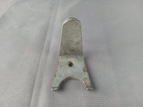 1964-1974 mopar big block 383 440 b rb distributor hold tie down bracket cuda