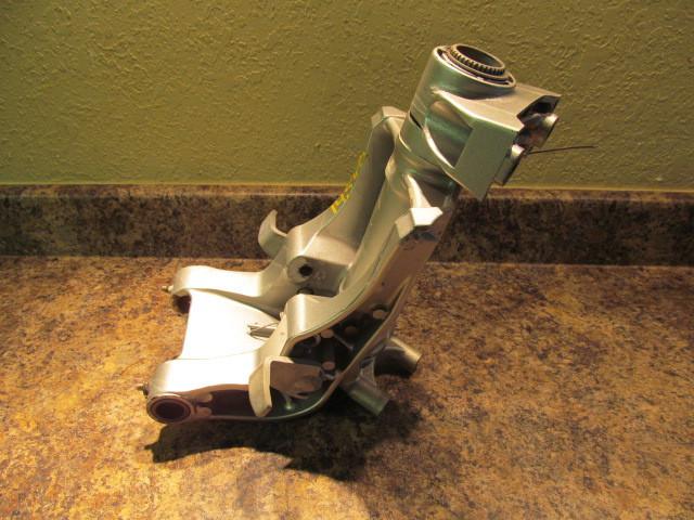 Honda swivel case  pre-1997-2003  35 40 45 50 hp  50201-zv5-020za  **14568**