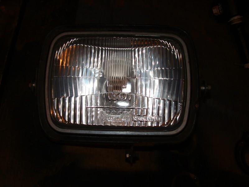 1984 84 kawasaki gpz750 zx750 headlight bulb head light complete with bracket