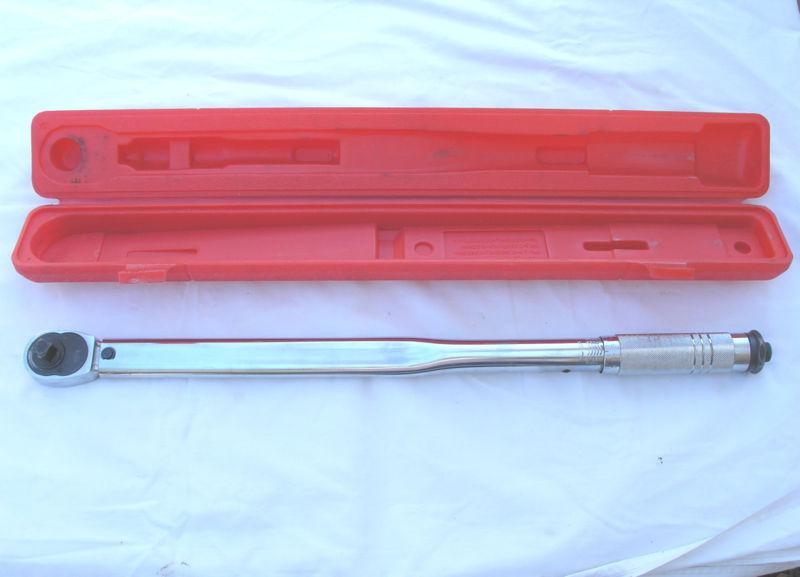 A.O.K. TOOLS TORQUE WRENCH W/CASE 1/2