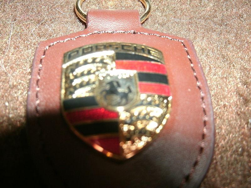 NOS PORSCHE 911 928 CAYENNE BOXSTER S FACTORY ORIGINAL KEYCHAIN BROWN 5009216, US $14.99, image 5