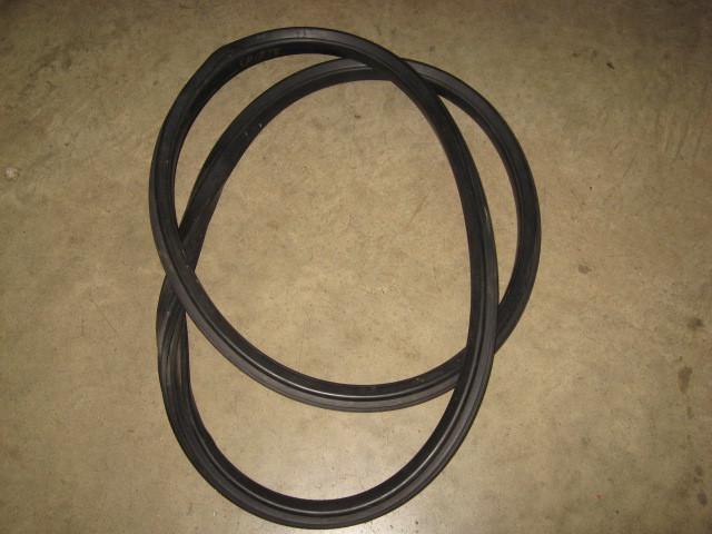 1940 desoto s7 rear glass windshield channel weather stripping mopar