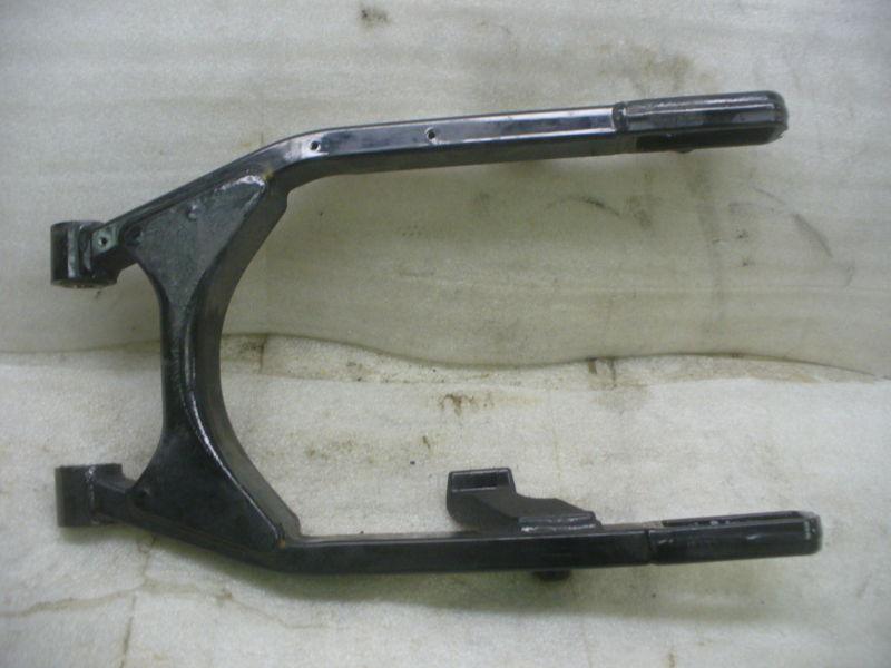 Harley 07-up dyna/fxd models oem swingarm.