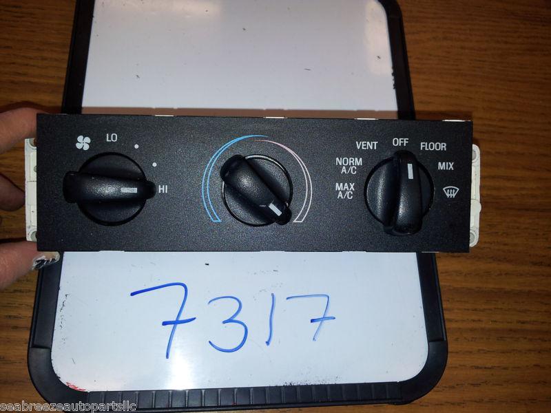 94-98 ford mustang  climate temperature control unit a/c heat