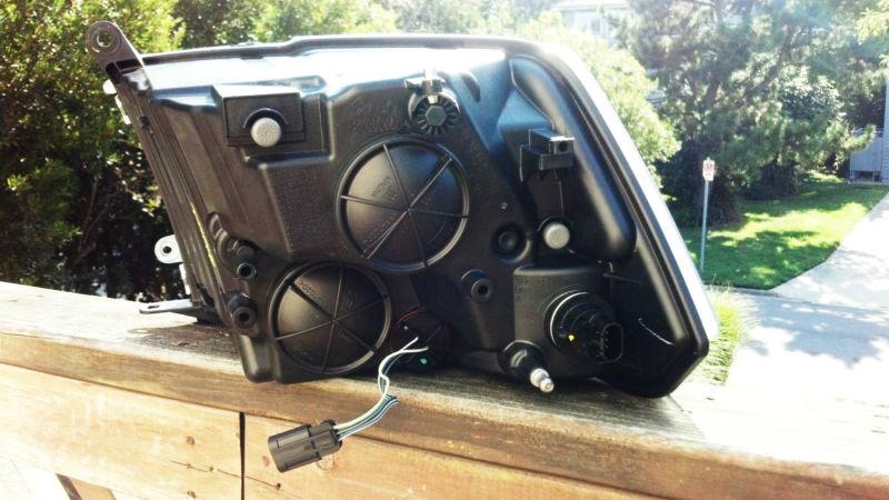 2013 OEM Dodge Ram 1500 Headlights, US $280.00, image 6