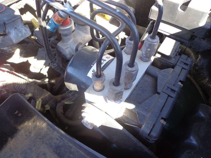 Anti-lock brake pump and module 2 door sport explorer 2001