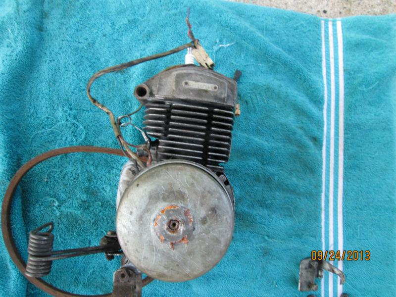 Motobecane moped motor engine 