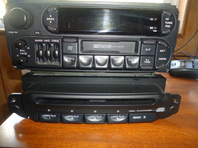 98-01 dodge lhs neon avenger dakota caravan radio cassette cd cont p56038518aj *