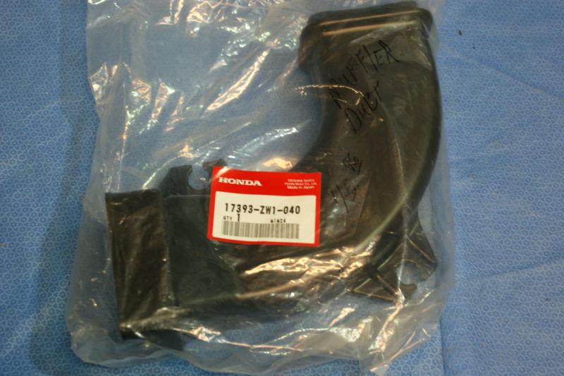 17393-zw1-040 honda marine muffler duct