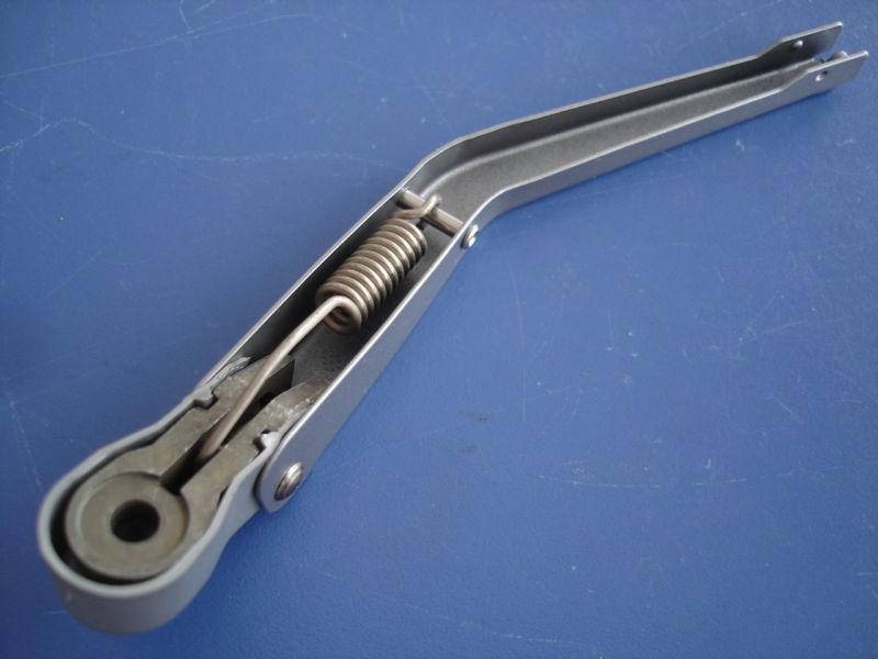 Mercedes Benz W129 W124 W126 W140 W201 left Headlight Wiper arm 1268201544, US $79.00, image 2