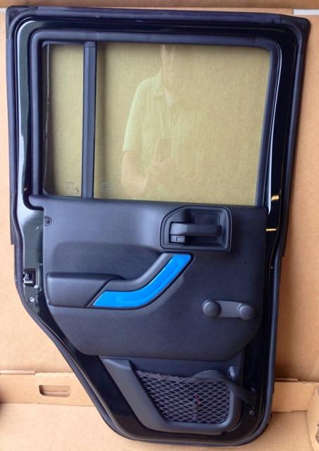  left rear door, 2007-2012 jeep wrangler 4 door   complete brand new no damage
