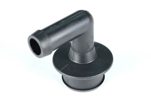 Front or rear crankcase vent tube fitting for jeep cherokee xj wrangler yj tj