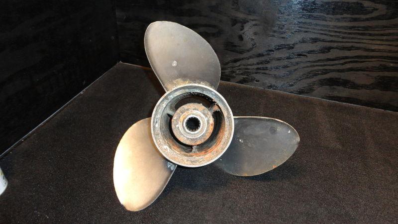 Johnson/evinrude sst stainless steel propeller 14.5x19 outboard boat prop p635