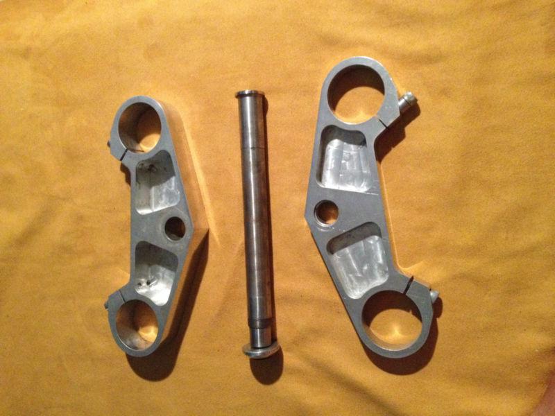 Motorcycle front fork triple clamps, US $100.00, image 2