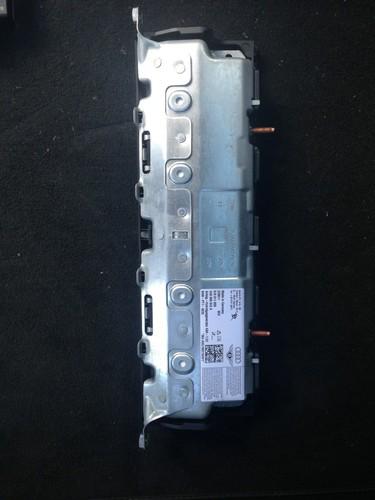 2012 audi a6/a7 passenger knee airbag