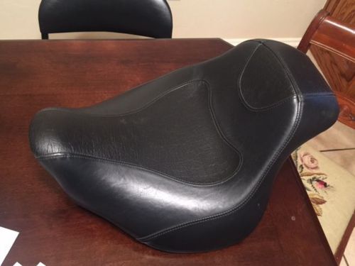 Yamaha stryker comfort cruise plain solo seat