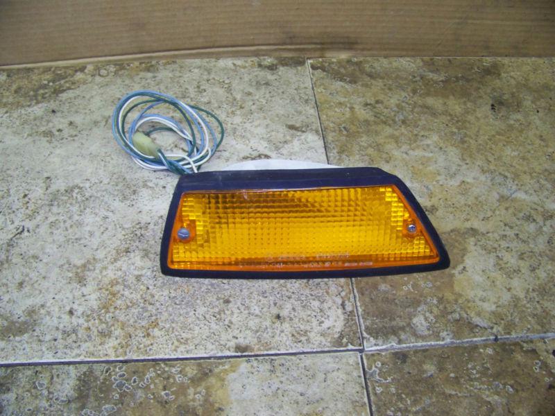 1980-1983 honda goldwing gl1100  front right turn signal blinker 