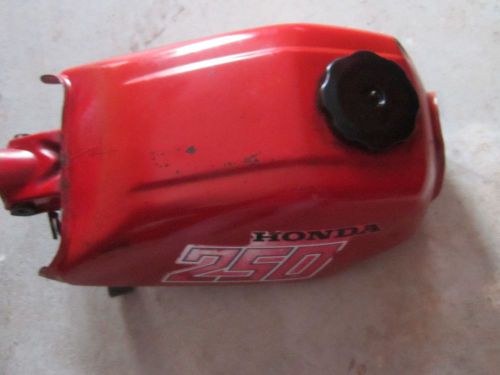 1981-1982 honda atc250r atc 250r gas fuel petrol tank