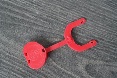 Bmw  red diagnostic cap e28 535i m535 528e m5 rare e30 m3 reproduction alpina