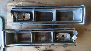 1965 pontiac grand prix oem grill pair