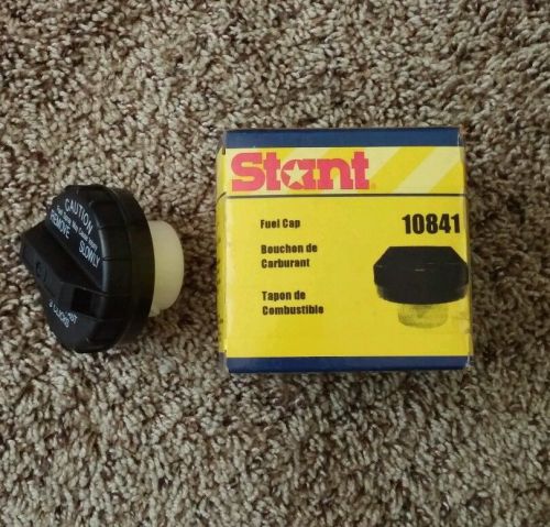 New in box stant fuel cap 10841