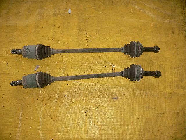 2003 subaru legacy outback  rear axles left and right 
