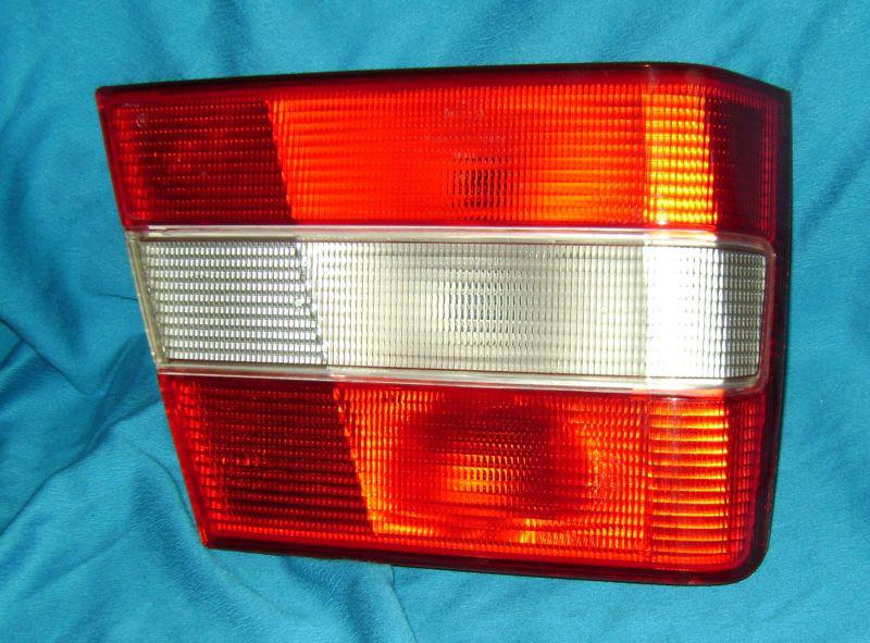 VOLVO INNER TRUNK TAIL LIGHT OEM HELLA 9133735 940 960 S90 DRIVER SIDE TRUNK, US $24.95, image 1