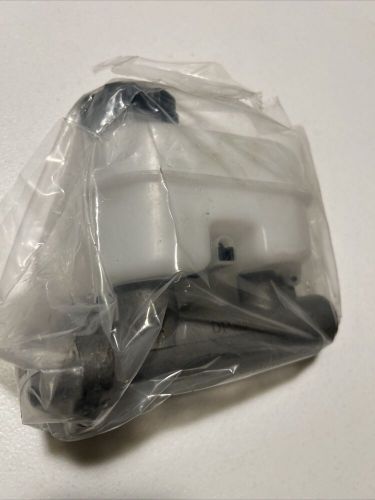 Dorman m630037 brake master cylinder