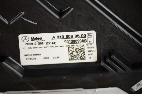 Mint! OEM 2019-2024 Mercedes Sprinter Halogen Headlight Right RH OEM, US $149.00, image 9