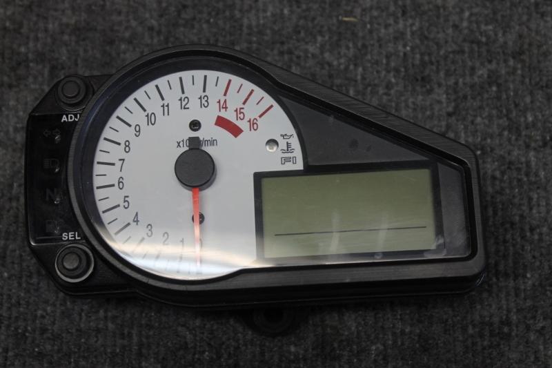 Find 2002 Gsxr 600 750 Speedometer Tach Guages Cluster 7,993 Miles 01
