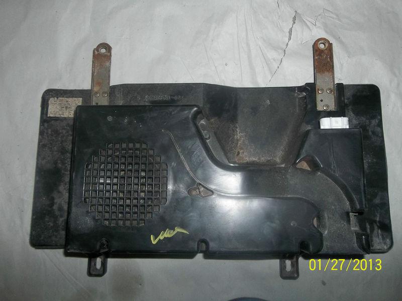 Lexus rx300 oem under front passanger seat speaker - fits 1998 1999 2000 2001