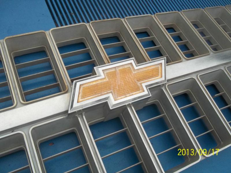 CHEVROLET TRUCK GRILL 1979 1980 1982 83 ??? PART # 140211296, US $35.00, image 2