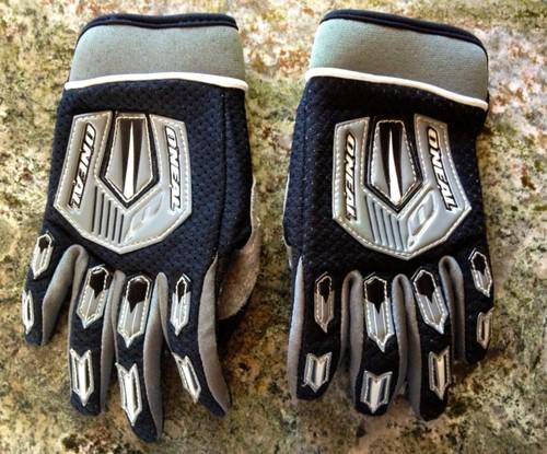O'neal racing gloves size 5 element black / gray