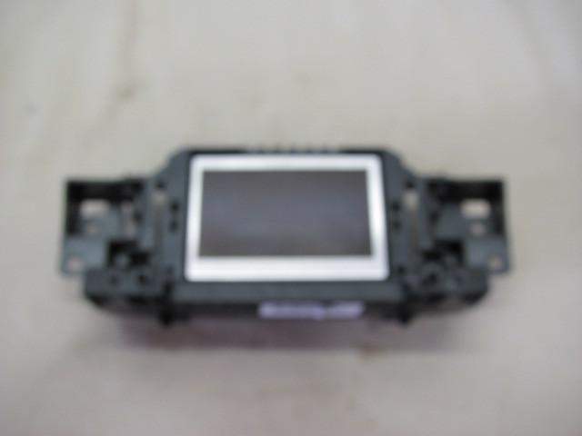 12 focus dash mounted display info-gps-tv screen 2u6184 1378495