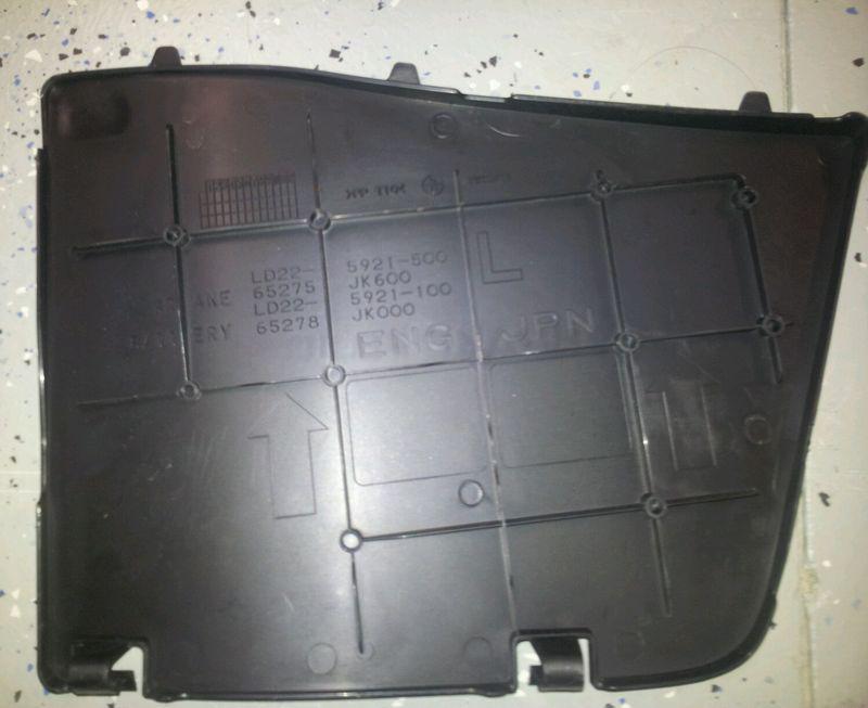 Find Brake fluid cover for 2007 and up Infiniti G35 and G37 in Oakland